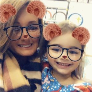 Meet your Posher, Lisa